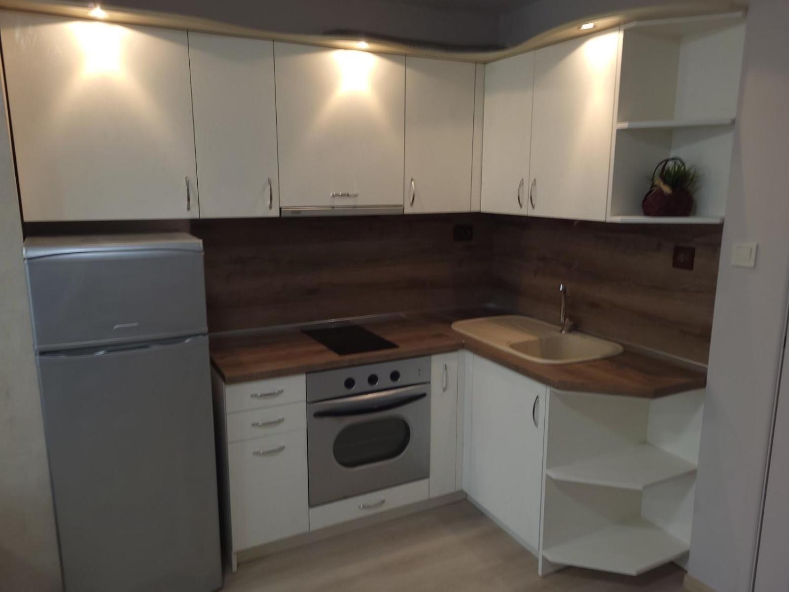 Lux Apartment Sisi 布尔加斯 外观 照片
